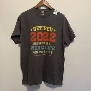 Retired 2022 Graphic Screen Tee T-Shirt Men Women Unisex Gray L NWT